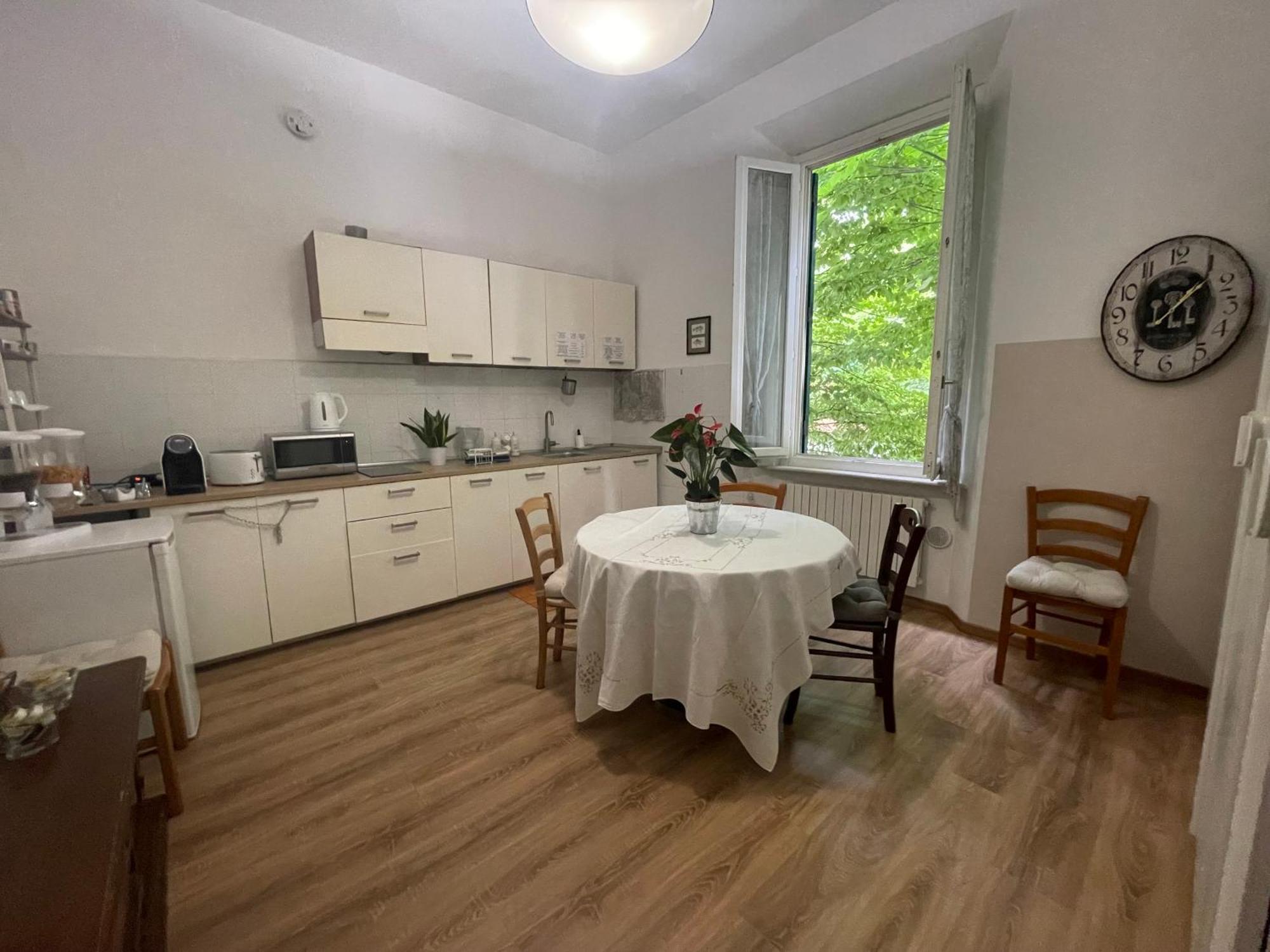 La Magnolia Bed & Breakfast ลีวอร์โน ภายนอก รูปภาพ